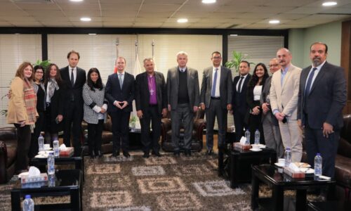 رئيس الطائفة الإنجيلية يستقبل مفوض الحكومة الألمانية وسفير ألمانيا (8) رئيس الطائفة الإنجيلية يستقبل مفوض الحكومة الألمانية وسفير ألمانيا (8)