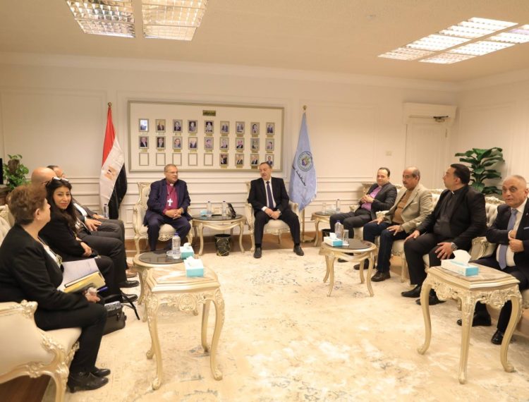 300كرسي محافظ اسيوط (10)