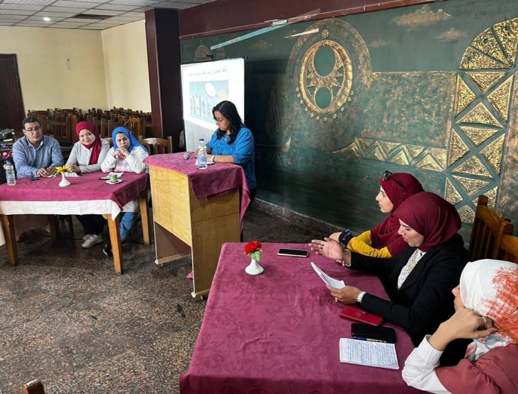 أنشطة منتدى الحوار خلال نوفمبر بمحافظة أسوان (11)