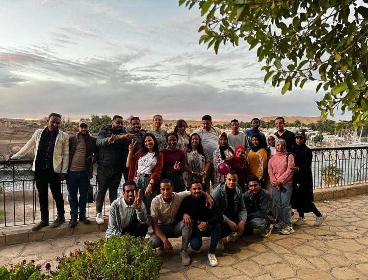 أنشطة منتدى الحوار خلال نوفمبر بمحافظة أسوان (3)