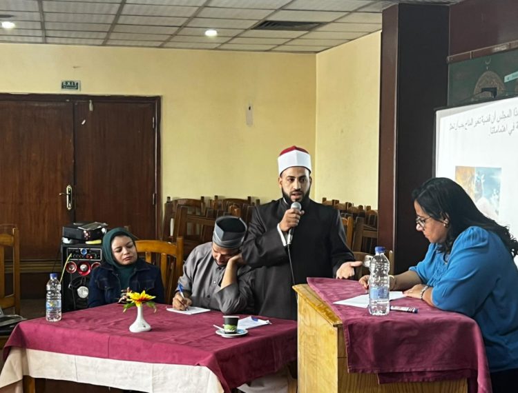 أنشطة منتدى الحوار خلال نوفمبر بمحافظة أسوان (5)