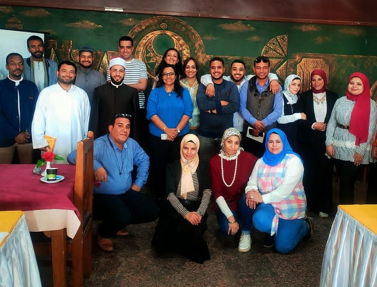 أنشطة منتدى الحوار خلال نوفمبر بمحافظة أسوان (9)