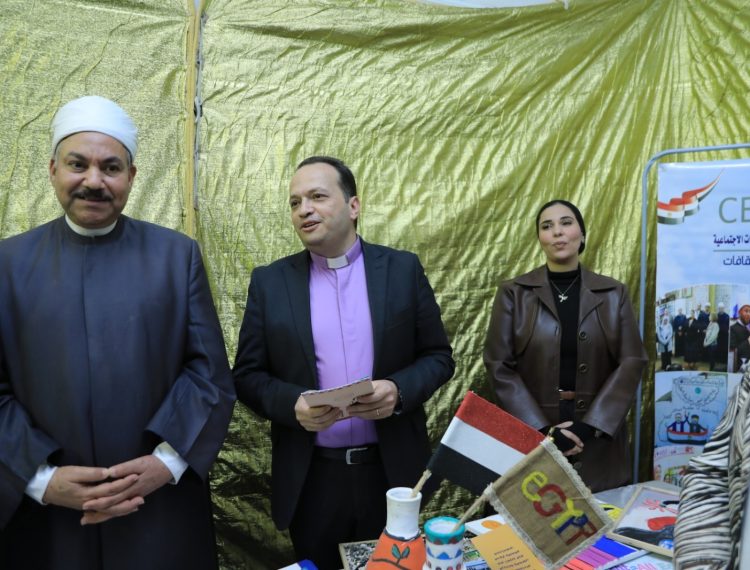 افتتحاح معرض اطساوود (1)