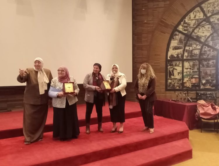 المرأة العربية وقضايا عصر الرقمنة بالمؤتمر العلمي التاسع بالهيئة العامة لقصور الثقافة (2)