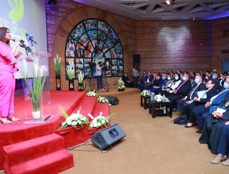 الهيئة الإنجيلية تحتفل بتوزيع جوائز صموئيل حبيب بحضور وزيرة التضامن (32)