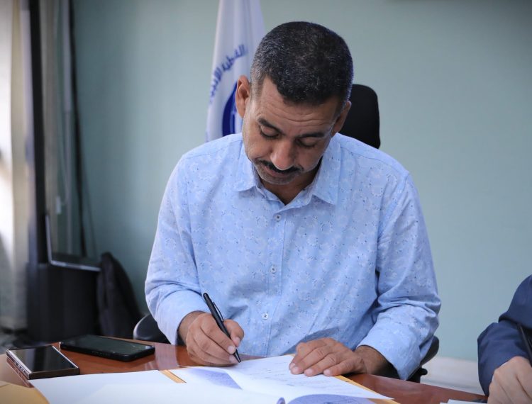 توقيع بروتوكول (1)