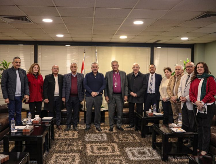 رئيس الطائفة الإنجيلية يستقبل محافظ أسيوط (8)