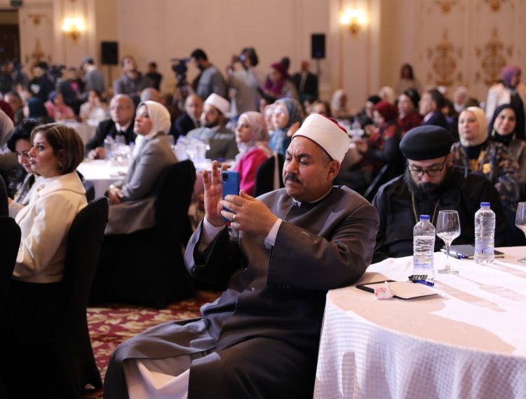 معًا لمواجهة خطاب الكراهية (16)