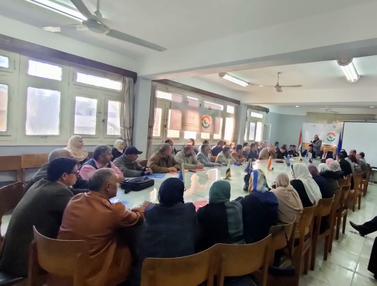 ورشة عمل تدريبية لأخصائيين القمح والمرشدين الزراعيين بالتعاون مع محافظة البحيرة (2)